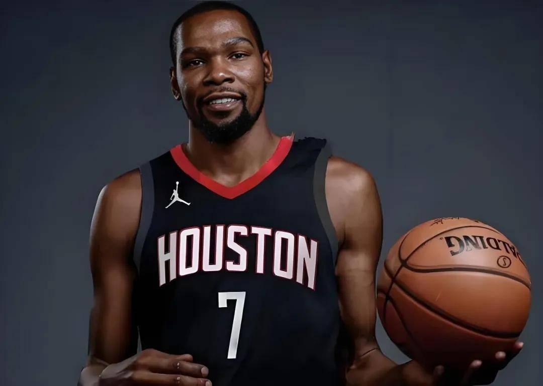  杜兰特曾招募阿德 